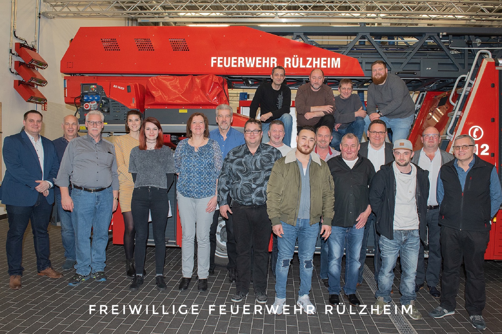 Gruppenbild Jahreshauptversammlung Feuerwehr Rülzheim
