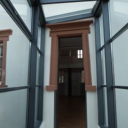 Durchgang zur Synagoge