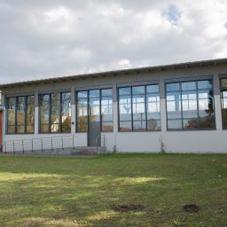 Turn- und Festhalle außen