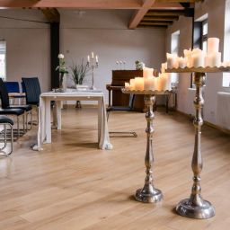 Bestuhlung bei Trauungen