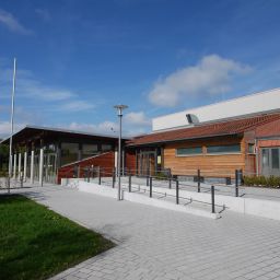 Hugo-Dörrler-Halle von außen