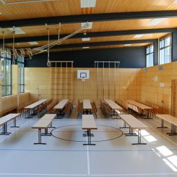 Turn- und Festhalle innen