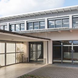 Turn- und Festhalle außen