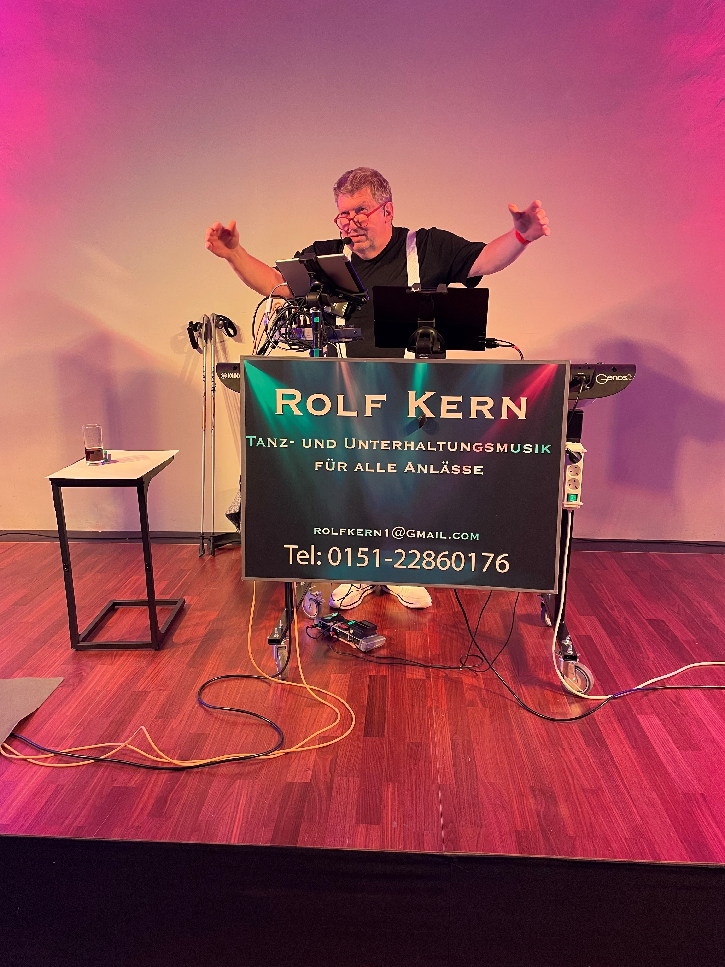 Tanztee Bild