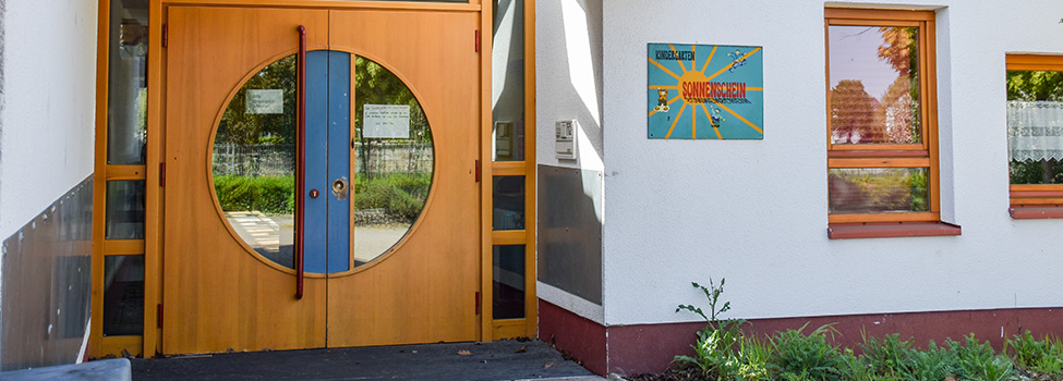 Eingang der KiTa Sonnenschein