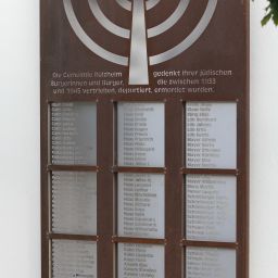 Denkmal an der ehemaligen Synagoge
